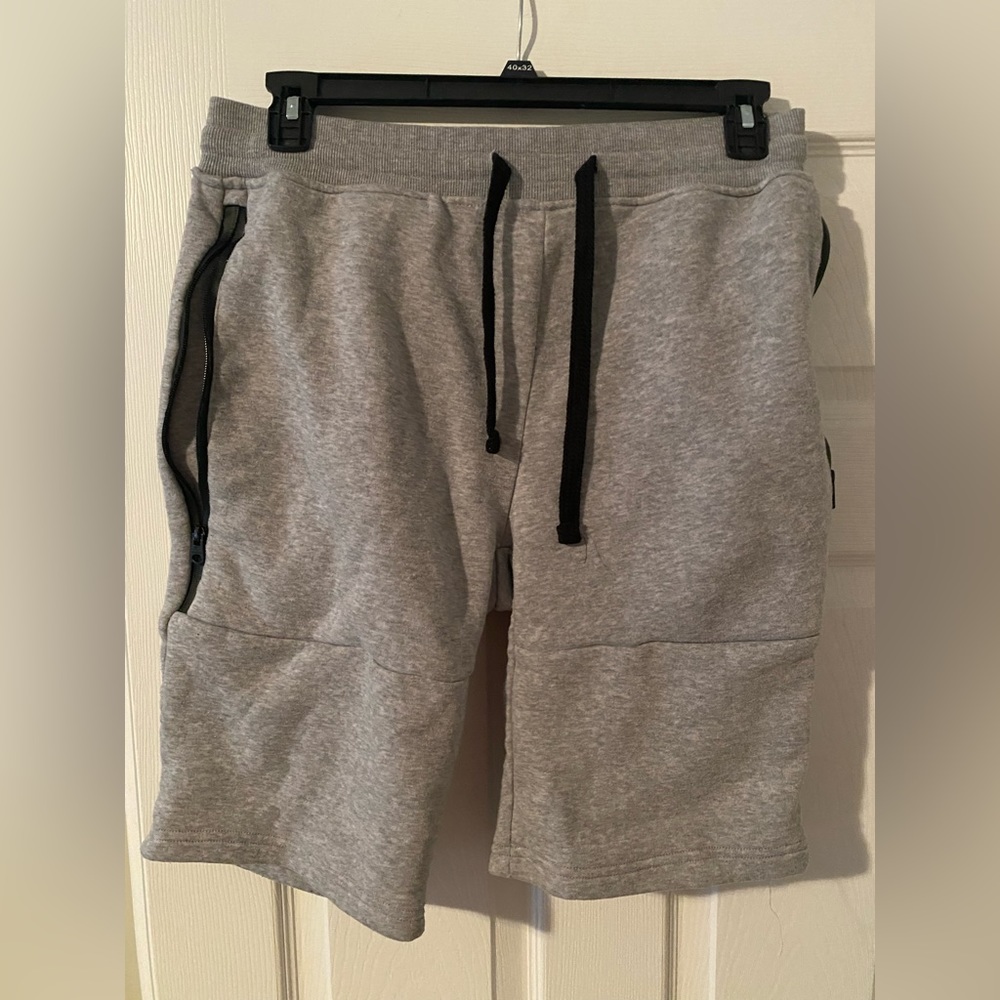 Men’s South Pole Grey Flat Front Shorts